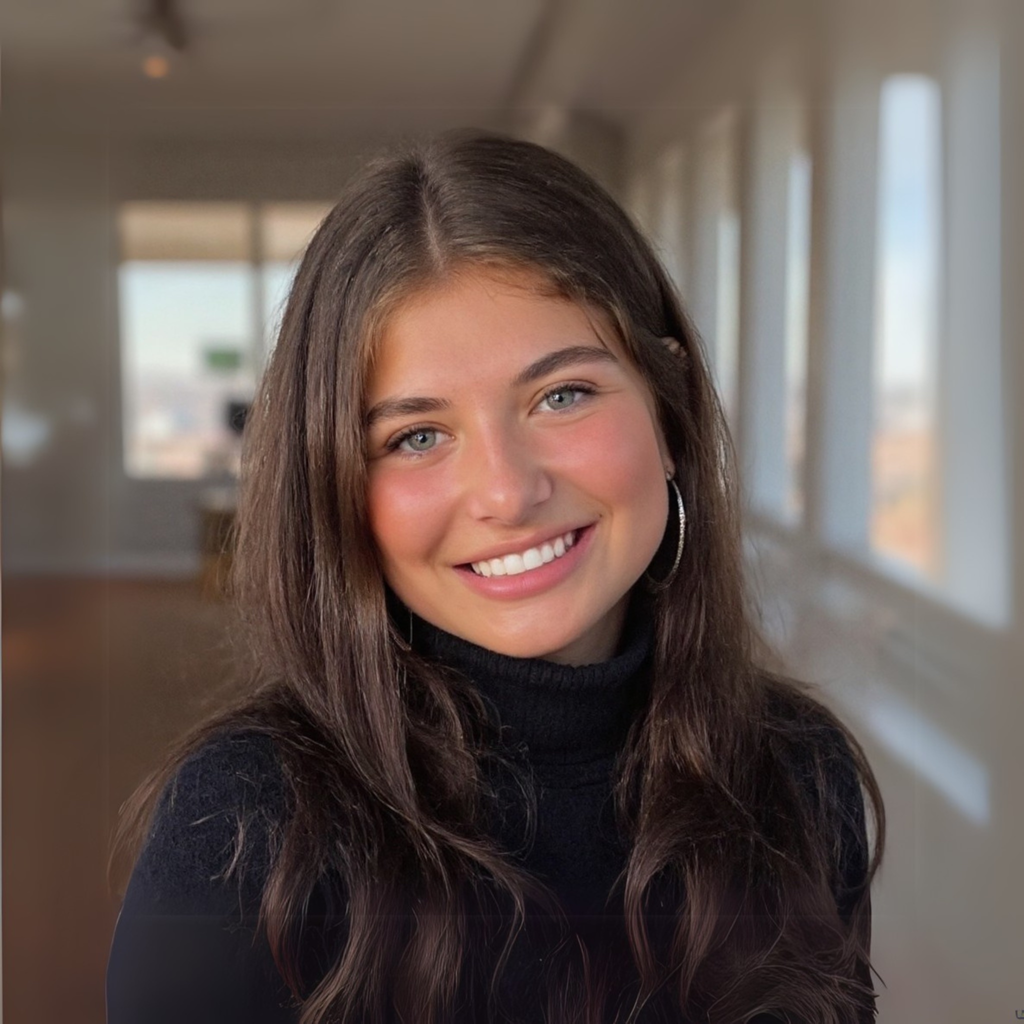 Headshot of Jillian